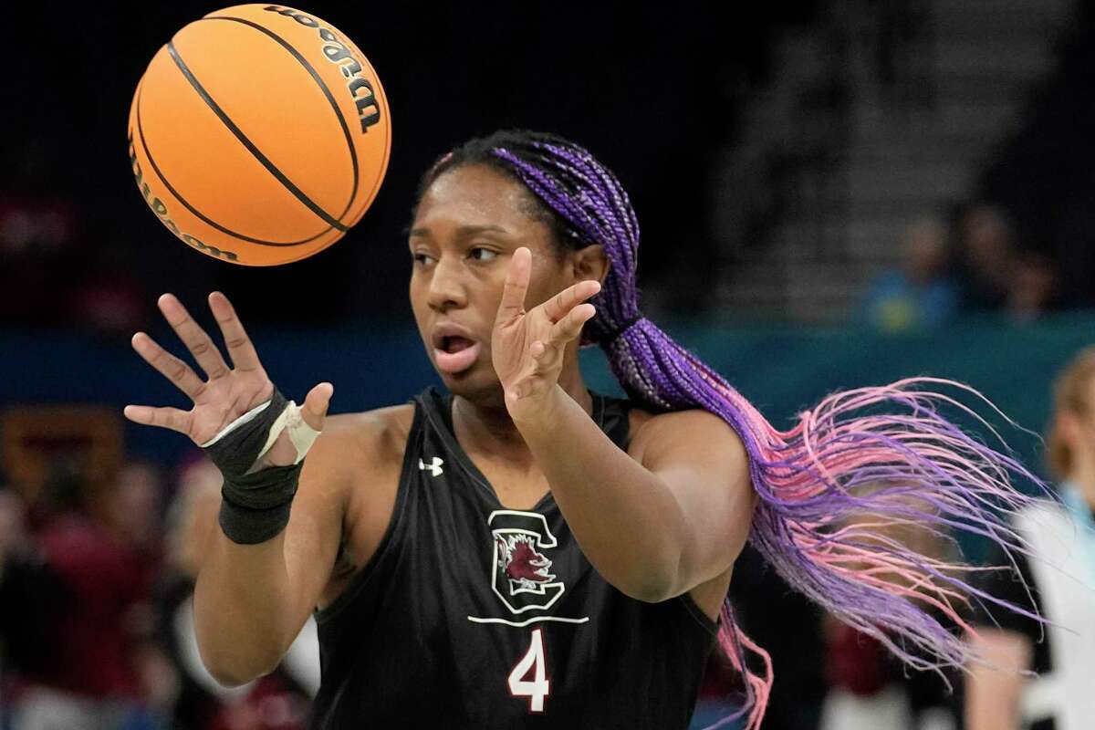 South Carolina’s Aliyah Boston is averaging 17 points and 12.4 rebounds and has had double-doubles in 29 games.