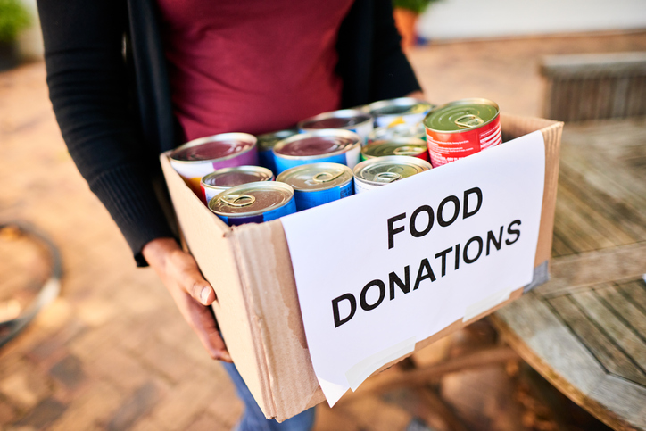 Rotary Club collecting food to help those in need - Vimarsana News