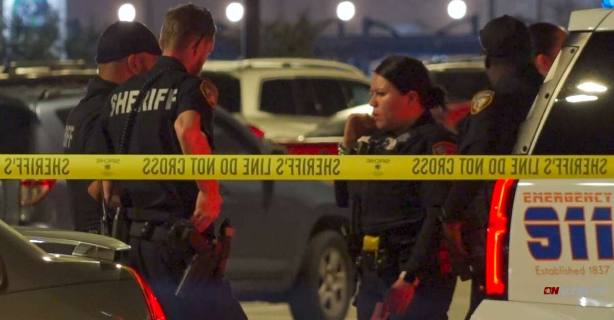 Days after offduty deputy's death, New Caney officer hurt in catalytic