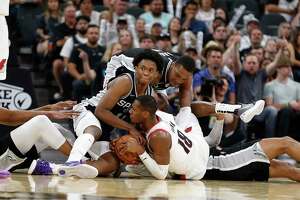 Spurs’ roster breakdown: Who stays and who goes?
