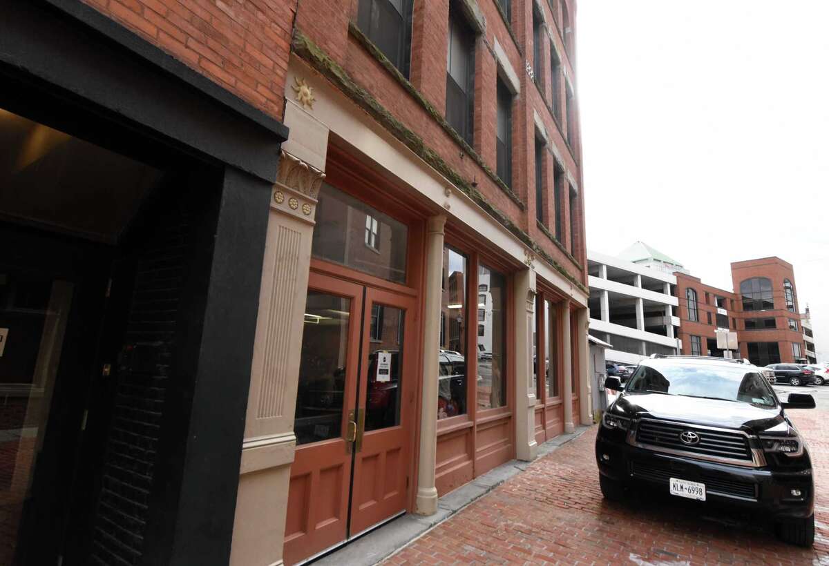 Nonprofit Vandy Thrift Shoppe opens in Albany