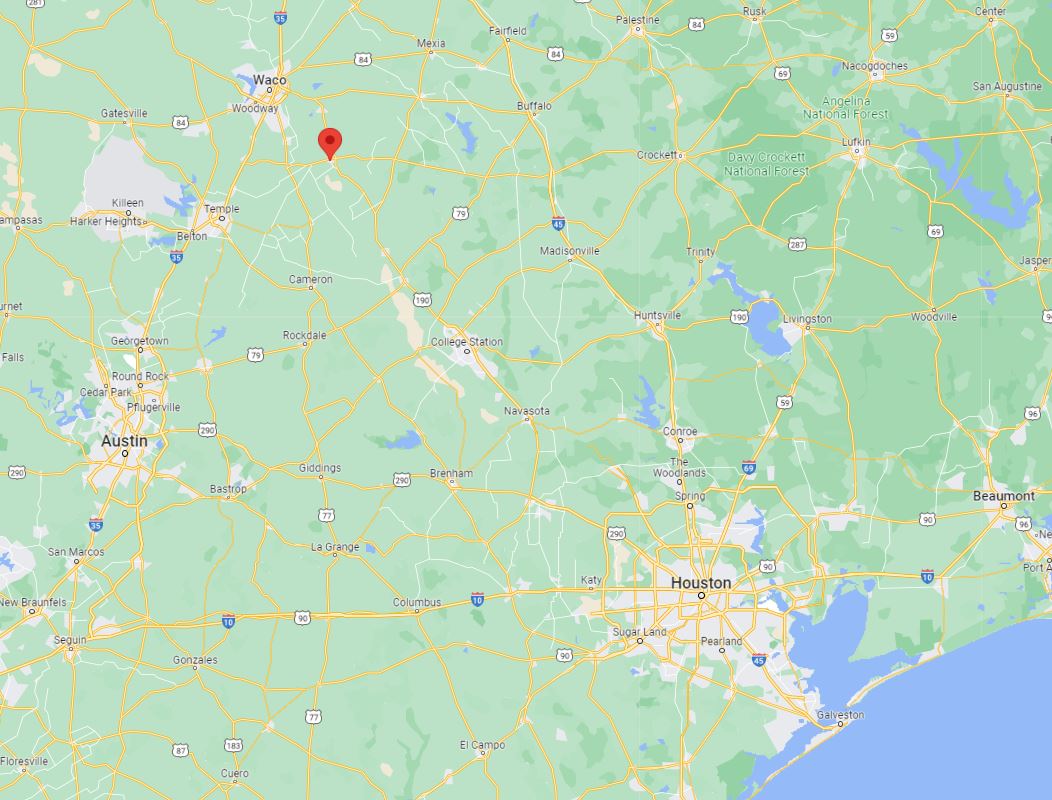 2 killed after small plane from Houston Executive Airport crashes in ...