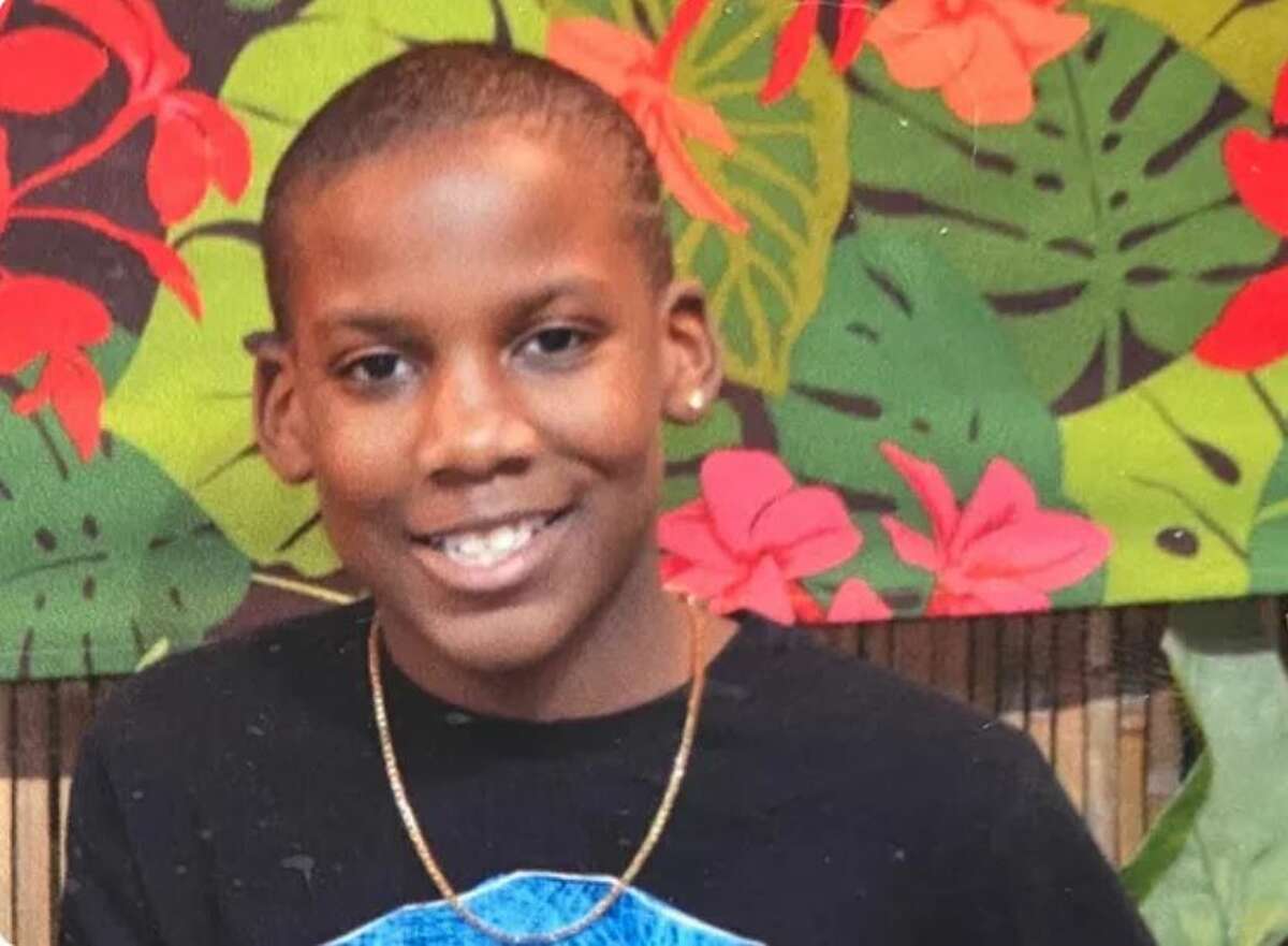 Hacket Middle School Student Tea'Shawn Walker, 13, died in a car crash Monday night. His family has set up a GoFundMe page to help with funeral expenses. 
