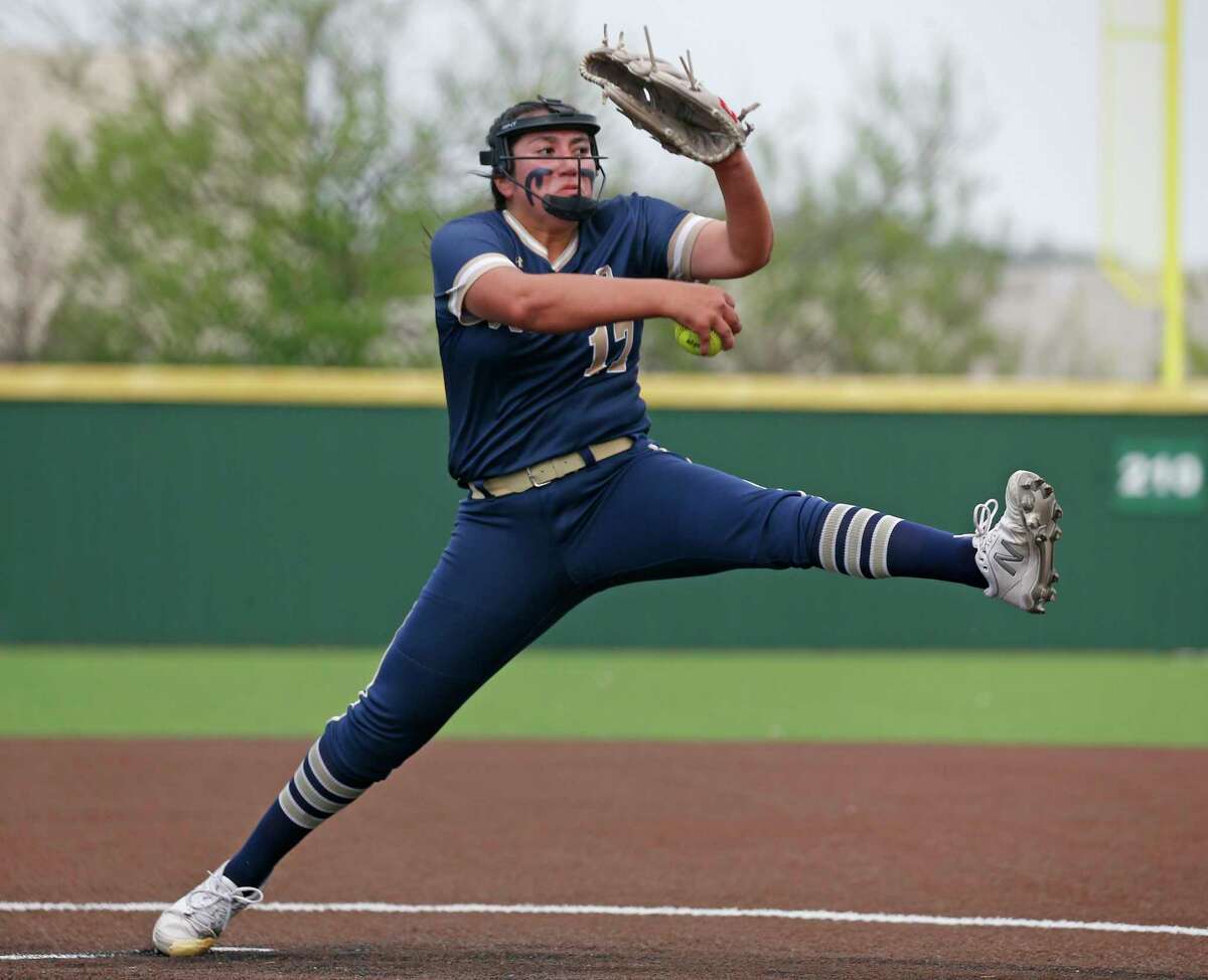 O’Connor pitcher Sammie Portillo (17) delivers in the first inning. O’Connor defeated 3-1 in a Harlan softball game on Tuesday, April 5, 2022 at Northside Field No. 2 .