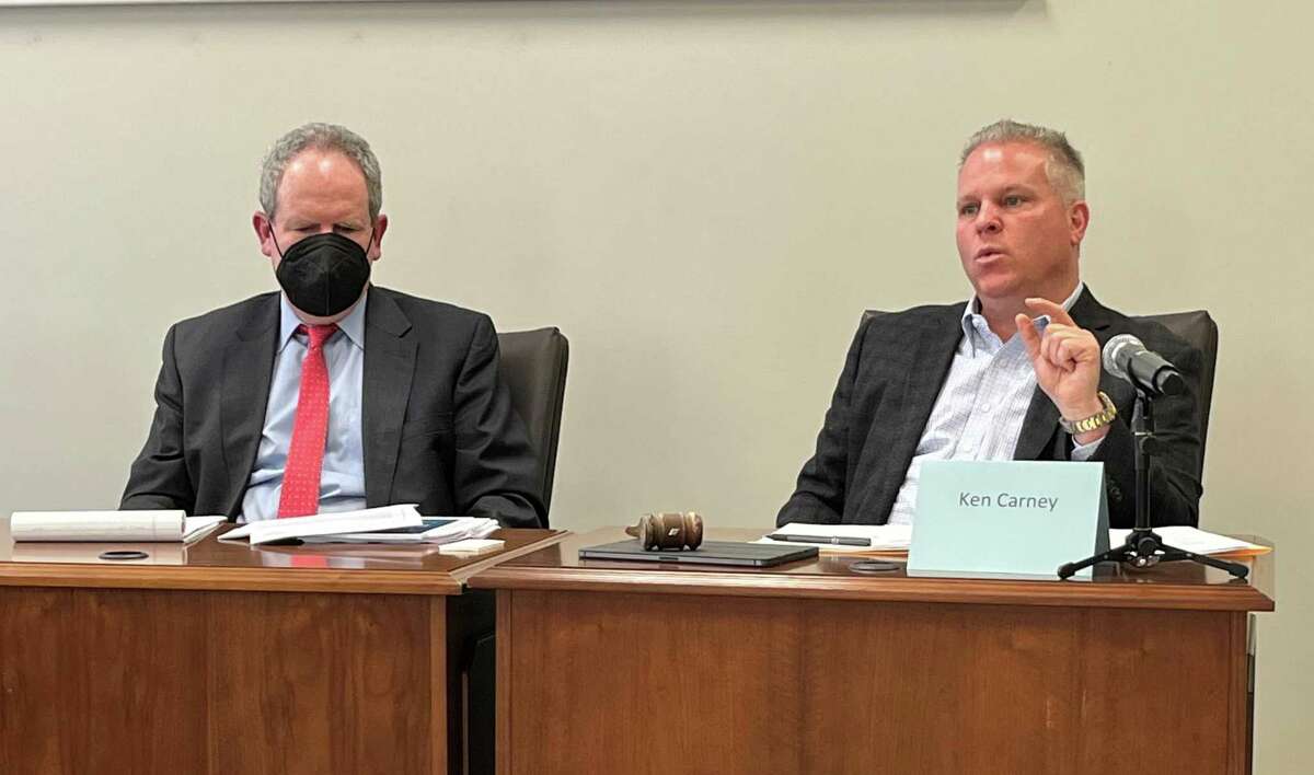 West Haven ARPA Committee chairman Ken Carney, right, at an April 5, 2022, committee meeting with attorney David Grudberg.