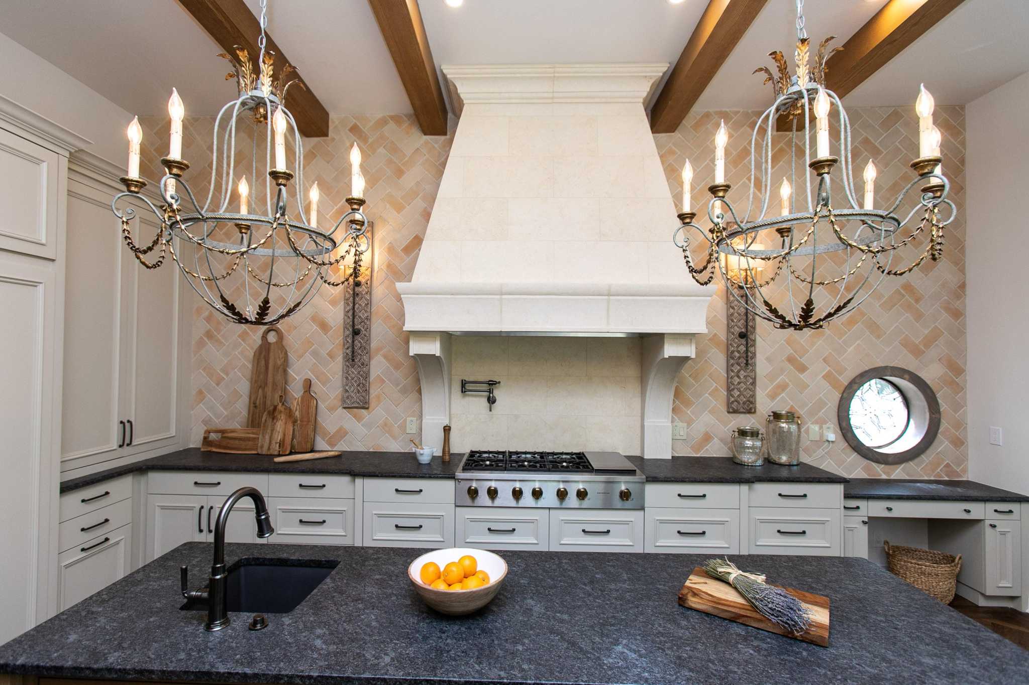 Dated 1980s San Antonio kitchen renovated into a modern