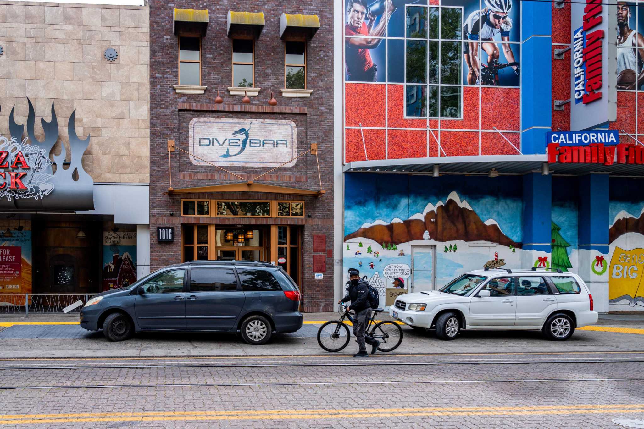 Mass shooting adds to downtown Sacramento's COVID recovery challenges - Vimarsana News