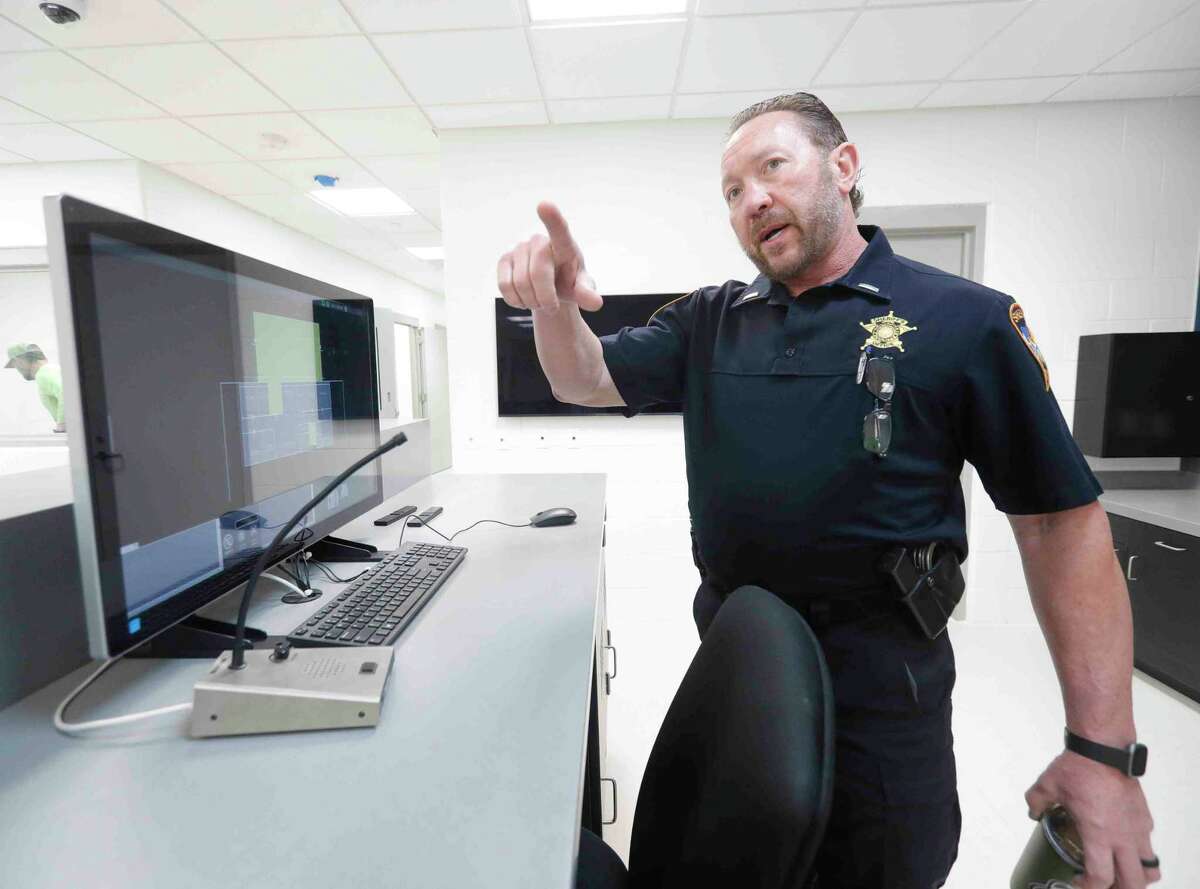 Montgomery County Sheriff's Detainee-Holding Site Debuts In Magnolia - Houston Chronicle 3 Lt. John Schmitt with the Montgomery County Sheriff’s Office discusses the department’s new state-of-the-art District 4 building, Thursday, April 7, 2022, in Magnolia. In addition to serving as a location for deputies’ daily work, the $11.8 million facility, which spans 16,760 square feet, can hold up to 23 people who have been detained.