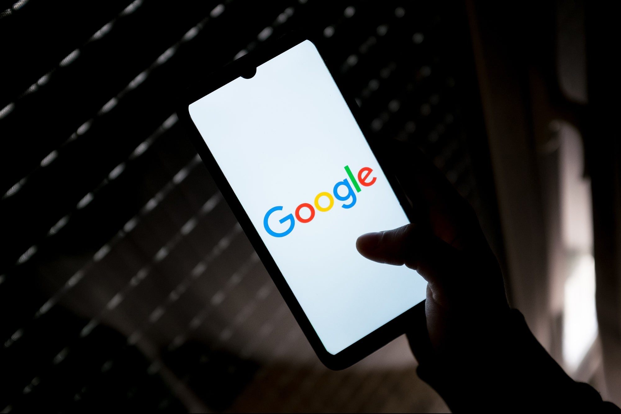 Google Bans Dozens of Apps Containing Illicit Data-Harvesting Software - Vimarsana News