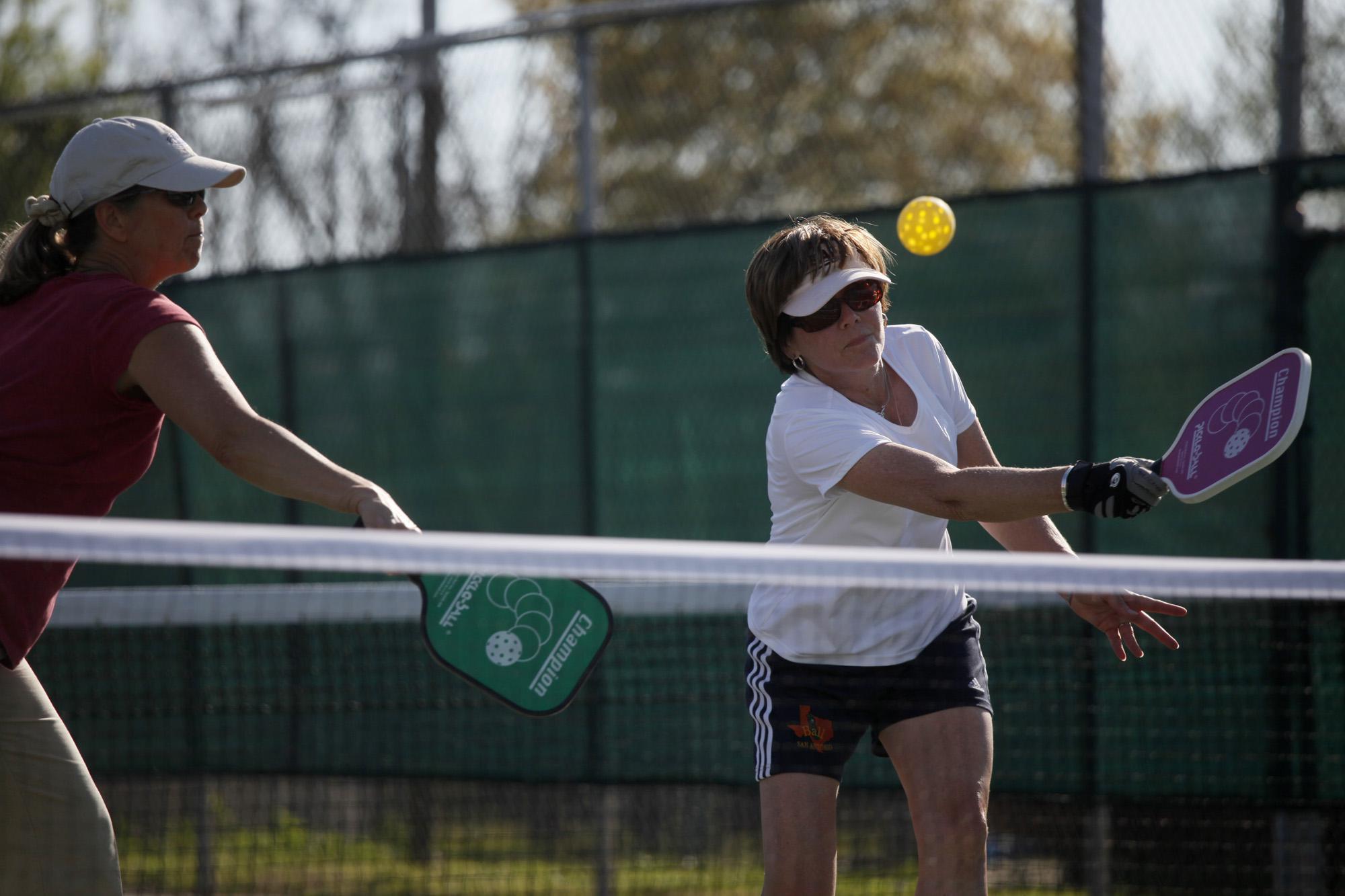 Windcrest residents to get new pickleball court — maybe two - Vimarsana News