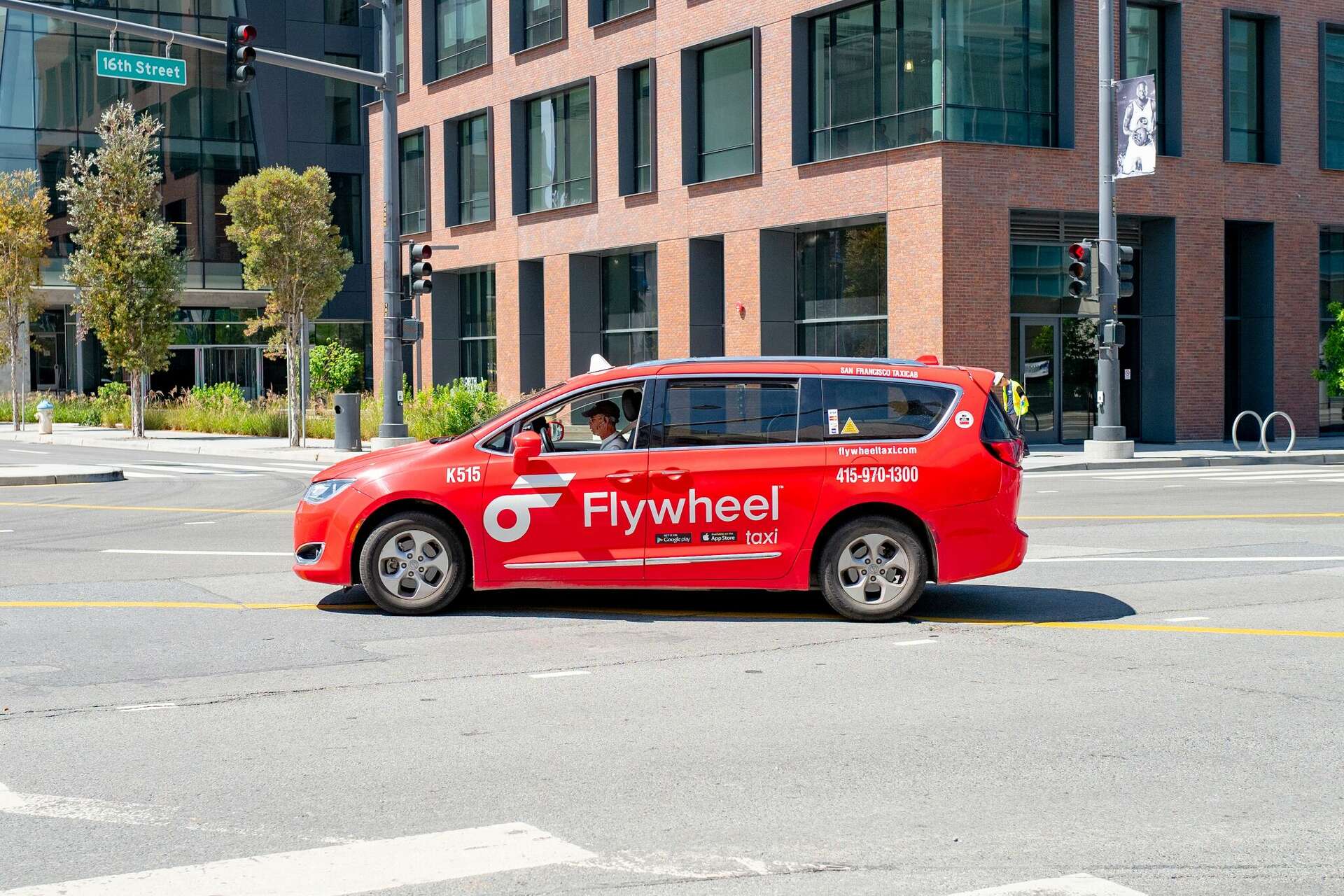 What San Francisco taxi drivers think of Uber partnership