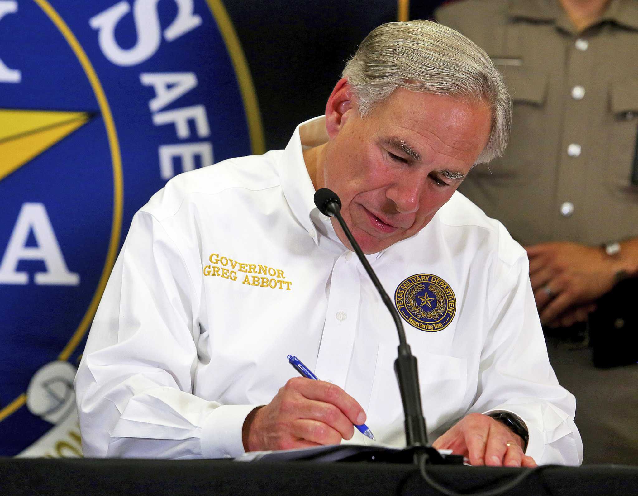 Gov. Abbott's threat to bus migrants to Washington isn't quite what he made it out to be - Vimarsana News