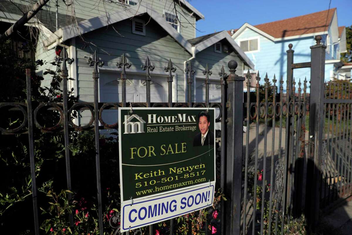Home prices in Oakland’s Reservoir Hill neighborhood and elsewhere are being driven up by speculators who make all-cash offers.