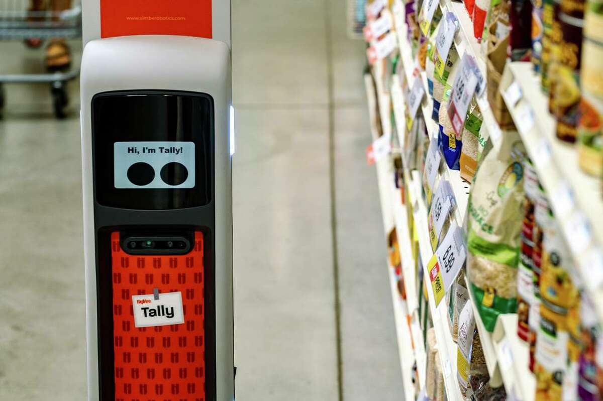 ShopRite’s new robot Tally will begin roaming store aisles this year, but Connecticut locations will not be part of the pilot program.