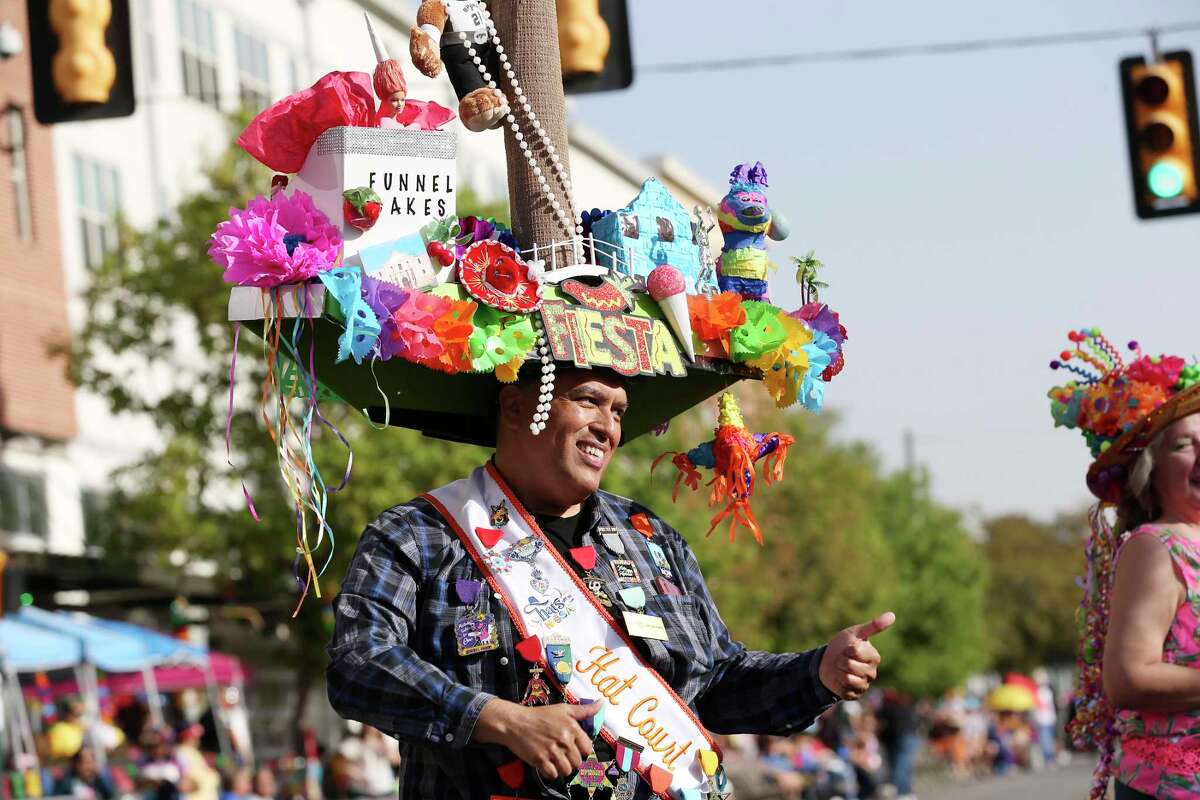 Battle of Flowers returns to San Antonio after twoyear hiatus; 500,000