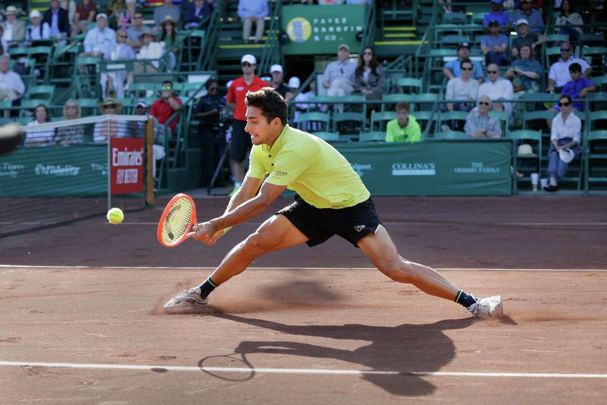 U S Clay Court Championships Down To A Final Four With A Unique Mix