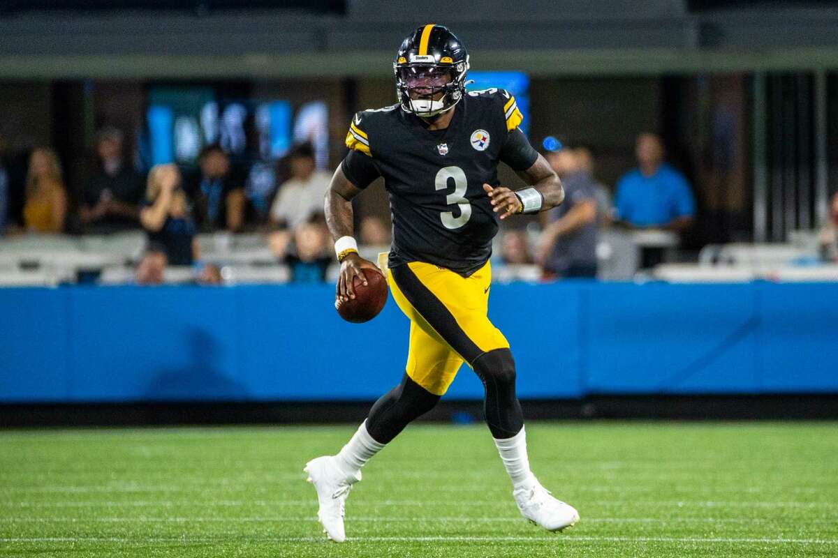 Dwayne Haskins, Pittsburgh Steelers QB, dies after being hit by a