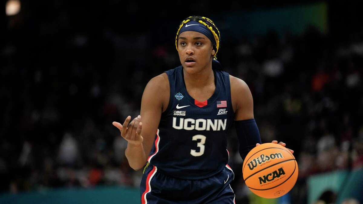 UConn's Aaliyah Edwards during the second half of a college basketball game in the semifinal round of the Women's Final Four NCAA tournament Friday, April 1, 2022, in Minneapolis. UConn won 63-58 to advance to the finals. (AP Photo/Charlie Neibergall)