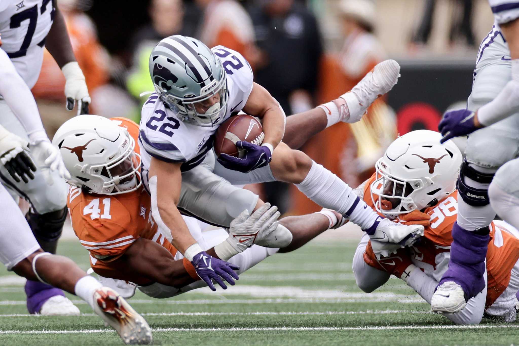 Longhorns' Moro Ojomo drafted by Philadelphia Eagles