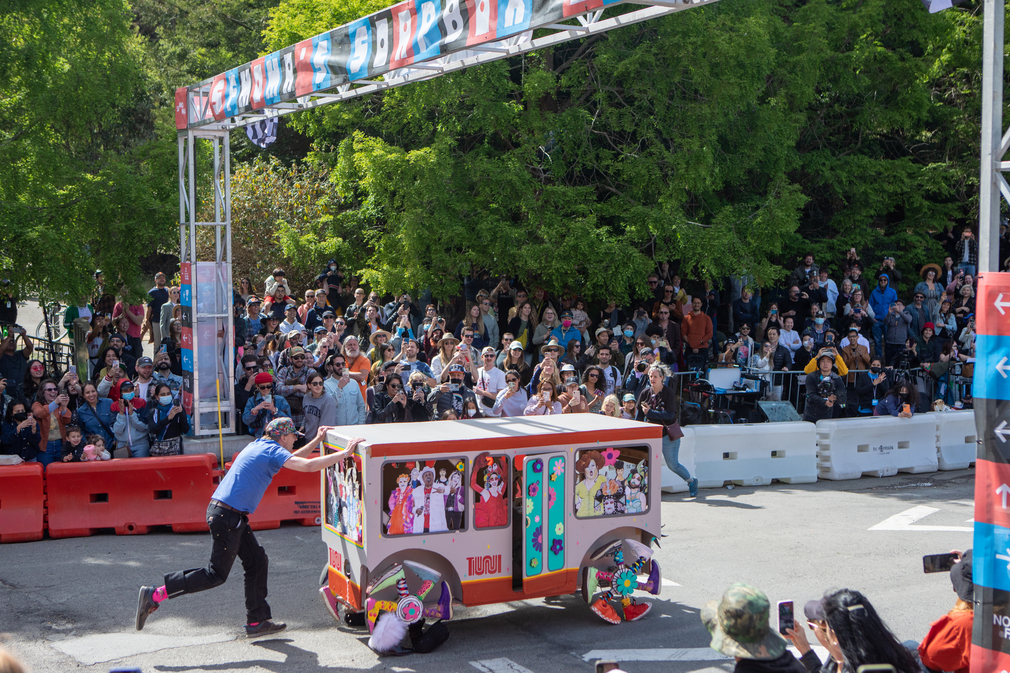 San Francisco's soapbox derby makes a comeback