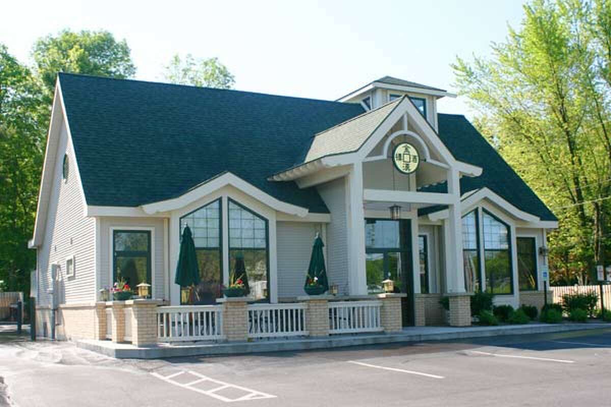 Gold Coin in Slingerlands still open, but owner wants to retire