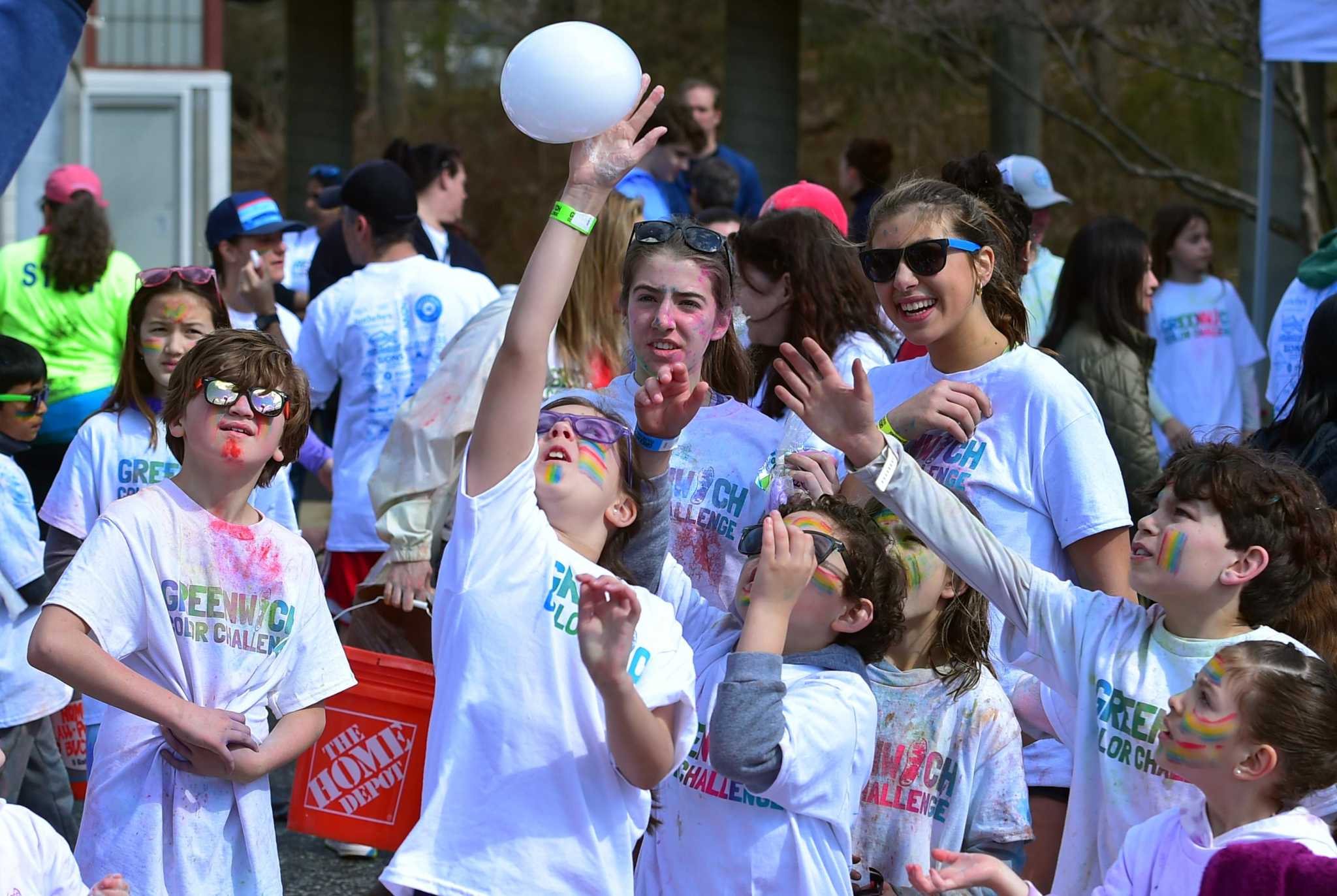 In Photos: Color run in Greenwich turns kids, adults into rainbows — and  all for a good cause