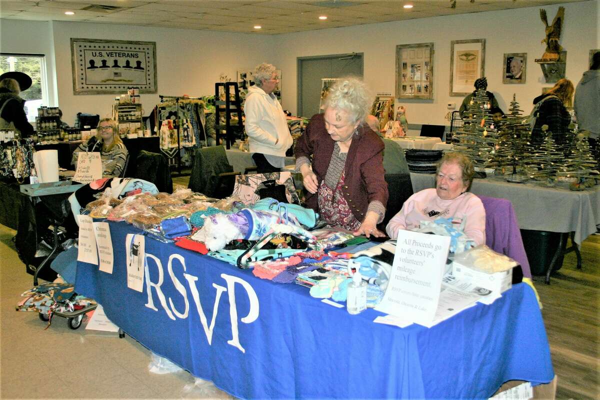 The annual Eagles Auxiliary Spring Craft Show and Expo was held this weekend in Big Rapids, giving shoppers an opportunity to get a jump start on their Christmas shopping. Vendor booths offered many handmade items including woodcrafts, quilts, jewelry and more. author Renee Jensen was on hand to visit with attendees.