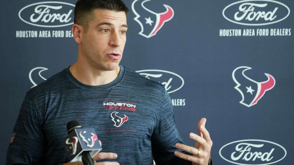 Houston Texans special teams coordinator Frank Ross speaks during a news conference at NRG Stadium Monday, April 11, 2022 in Houston.