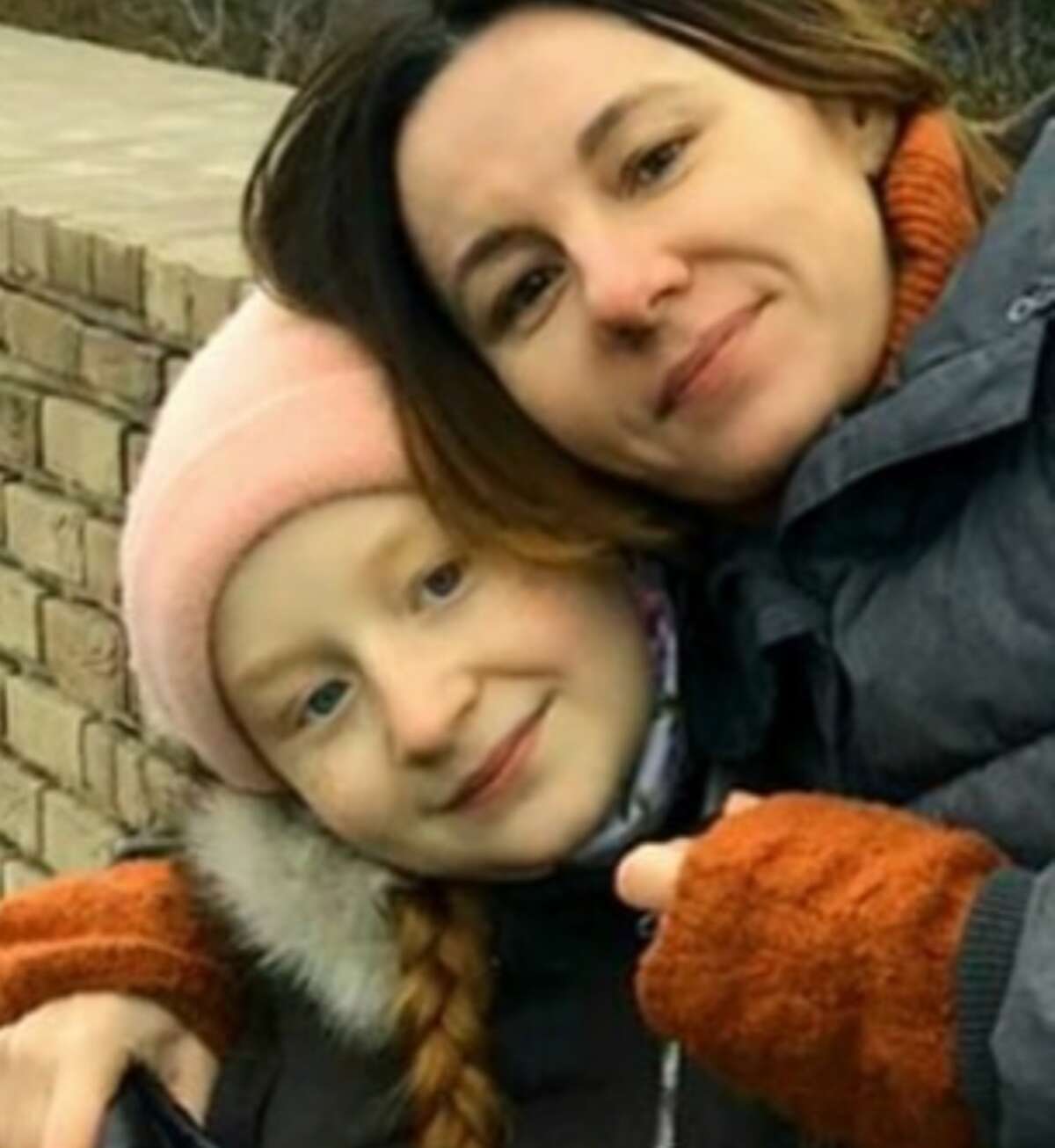 Viktoria Nikitchuk with her younger daughter, Eugenia, 11, who has been traumatized and depressed by the terror and displacement of Russia’s invasion of Ukraine. 