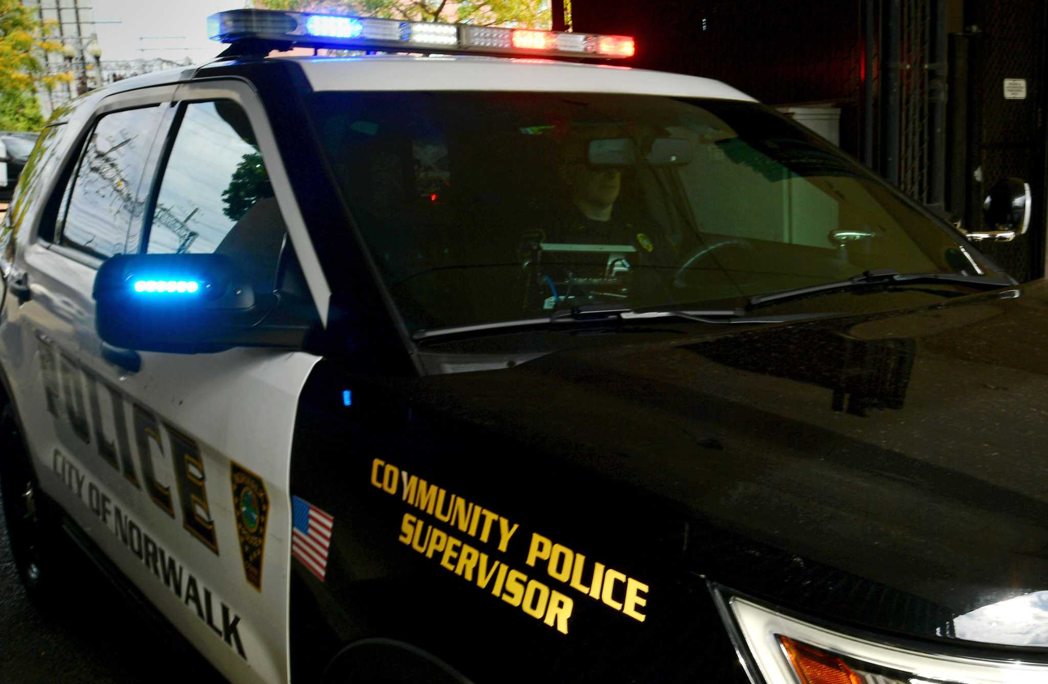 Norwalk man offered 10 years in prison for shooting, armed robbery - Vimarsana News