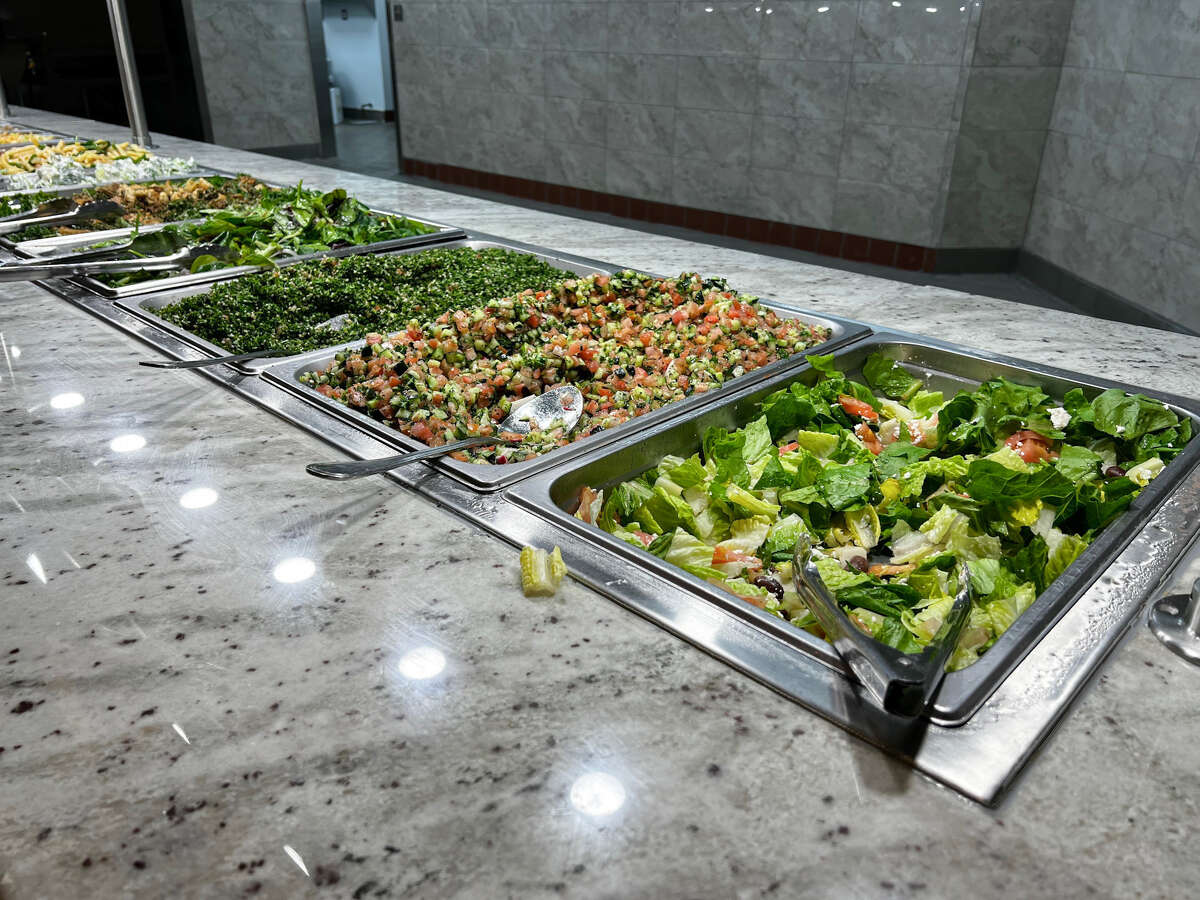 New Dimassi's Mediterranean Buffet has clean eats in San Antonio