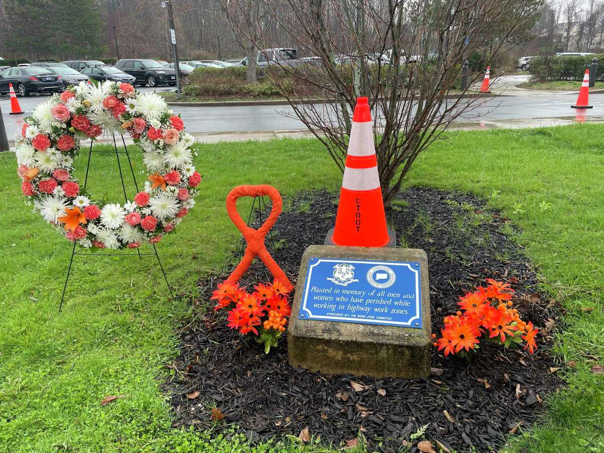 Connecticut Department of Transportation works to raise awareness of work zone safety during annual Work Zone Awareness Week. A floral wreath and memorial outside DOT headquarters honors workers killed on the job.