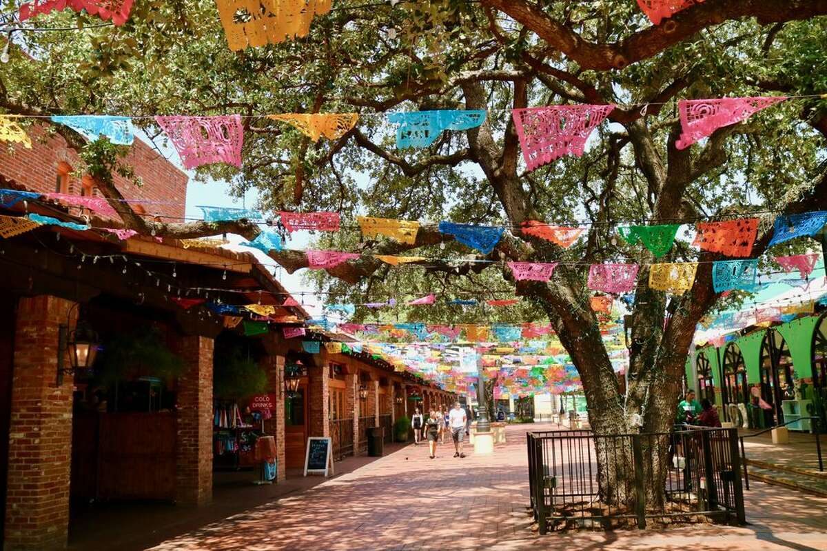 The Historic Market Square is the largest Mexican market in the U.S. 