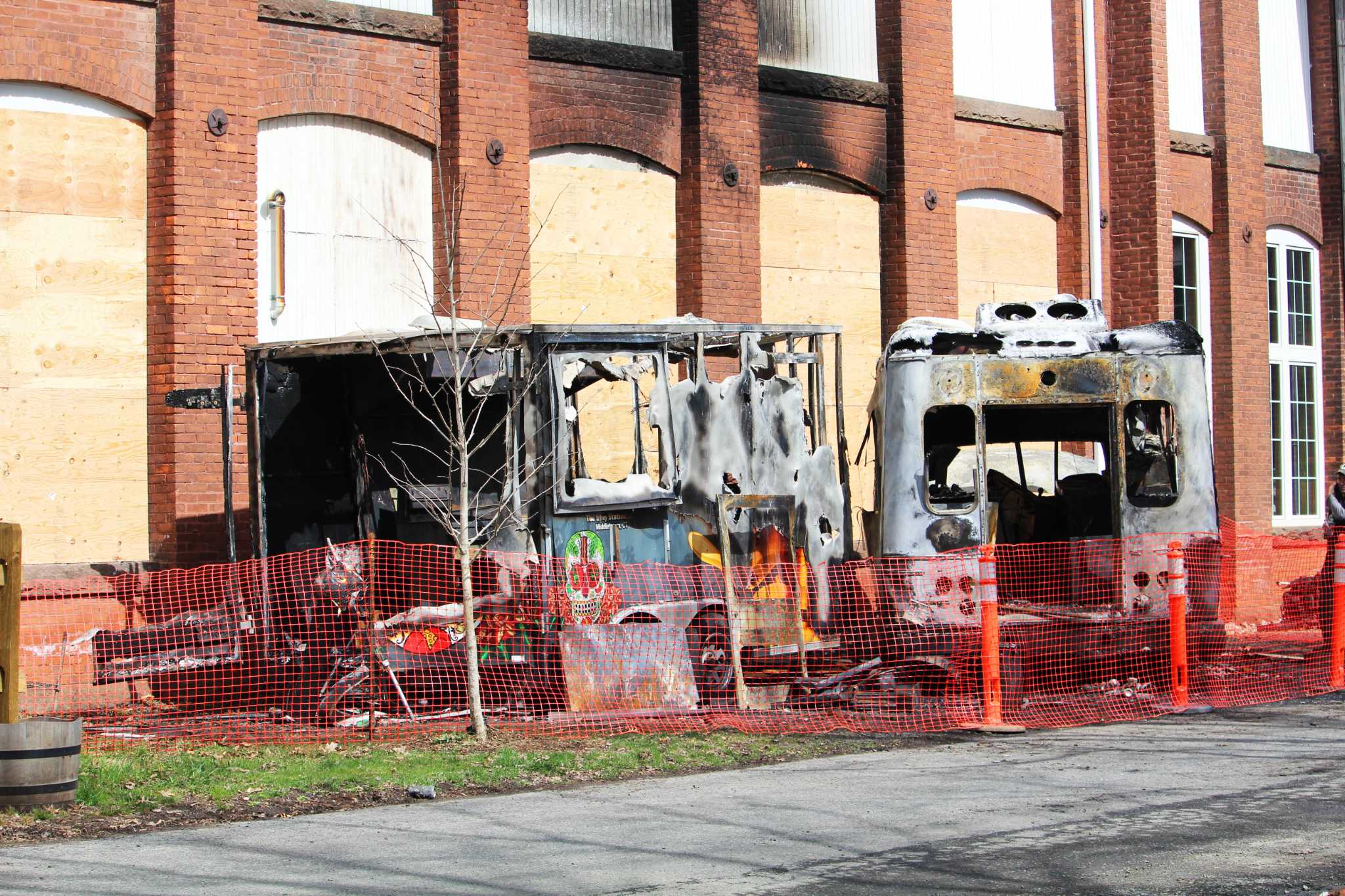 Whey Station food trucks destroyed in overnight Middletown blaze - Vimarsana News
