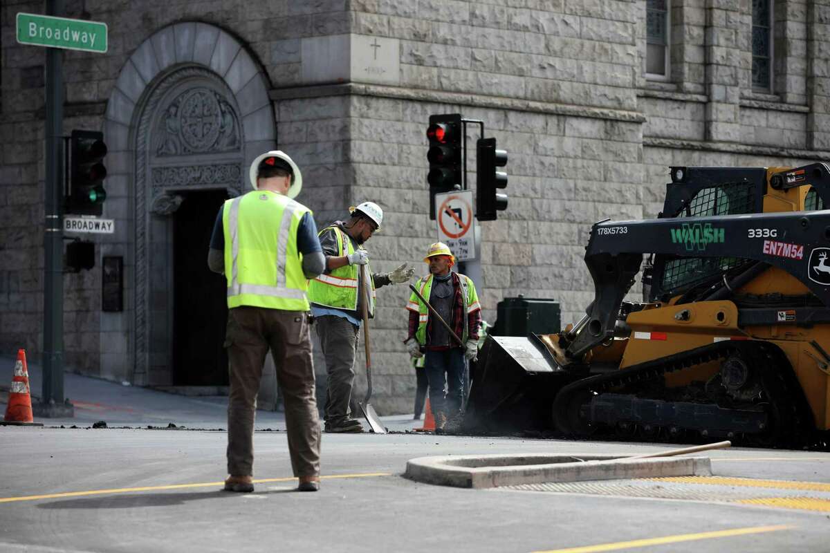 The Van Ness Improvement Project faced multiple setbacks that delayed production and increased costs. A database meant to track the performance of contractors on city construction projects could have been used to log these delays, but wasn’t.