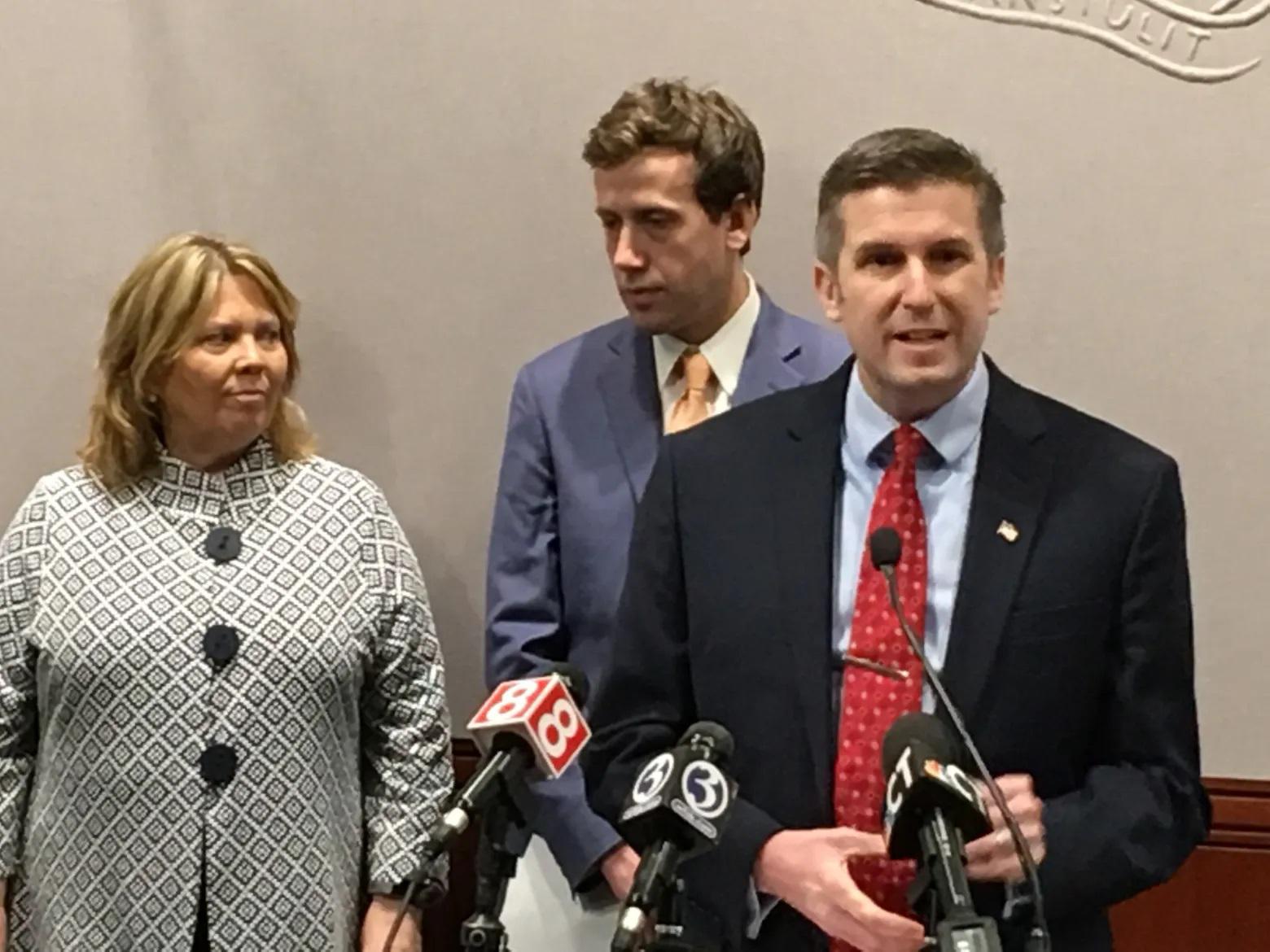 CT looks to strengthen data privacy protections - Vimarsana News