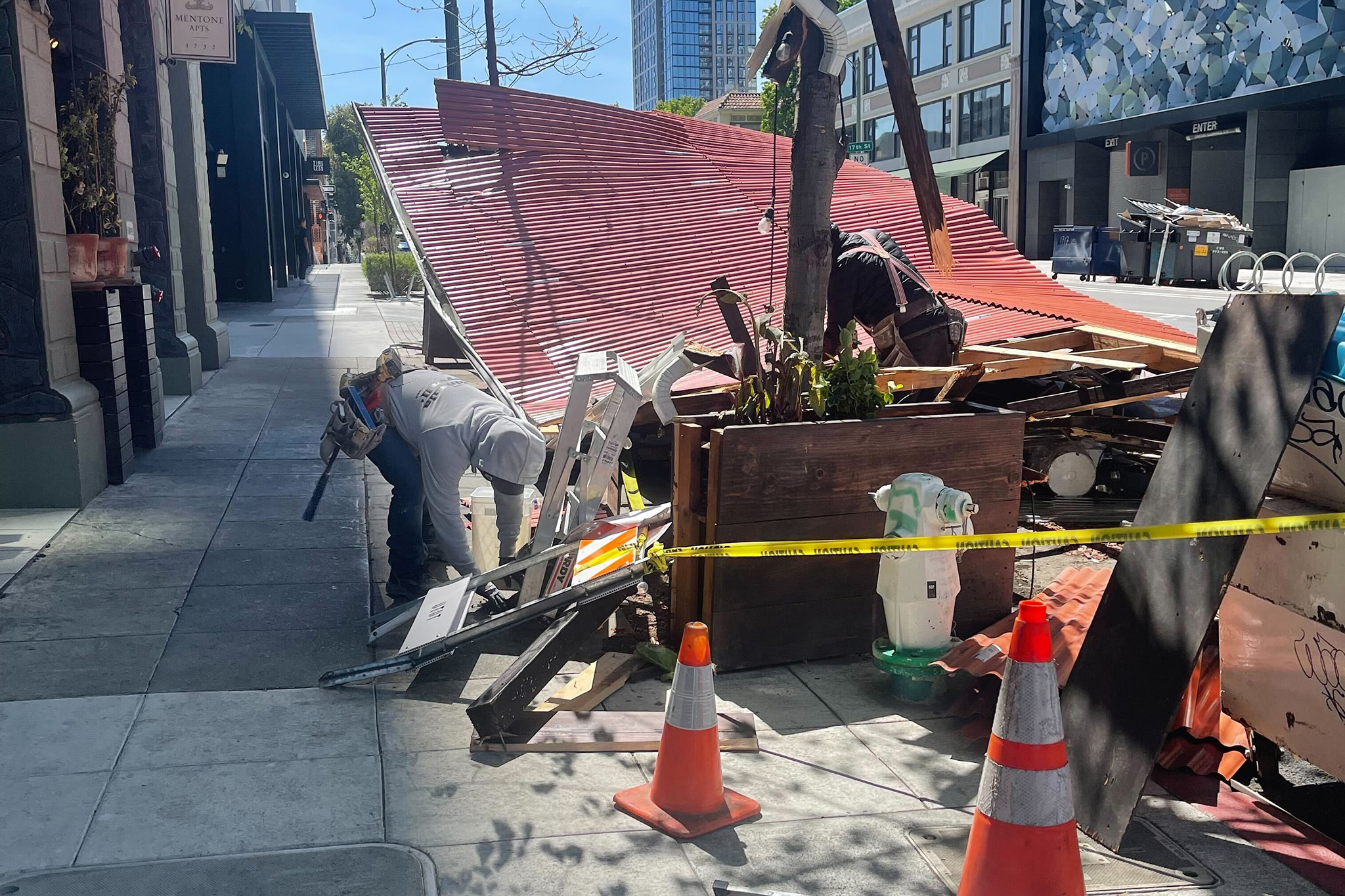 Restaurante familiar en Oakland destruido