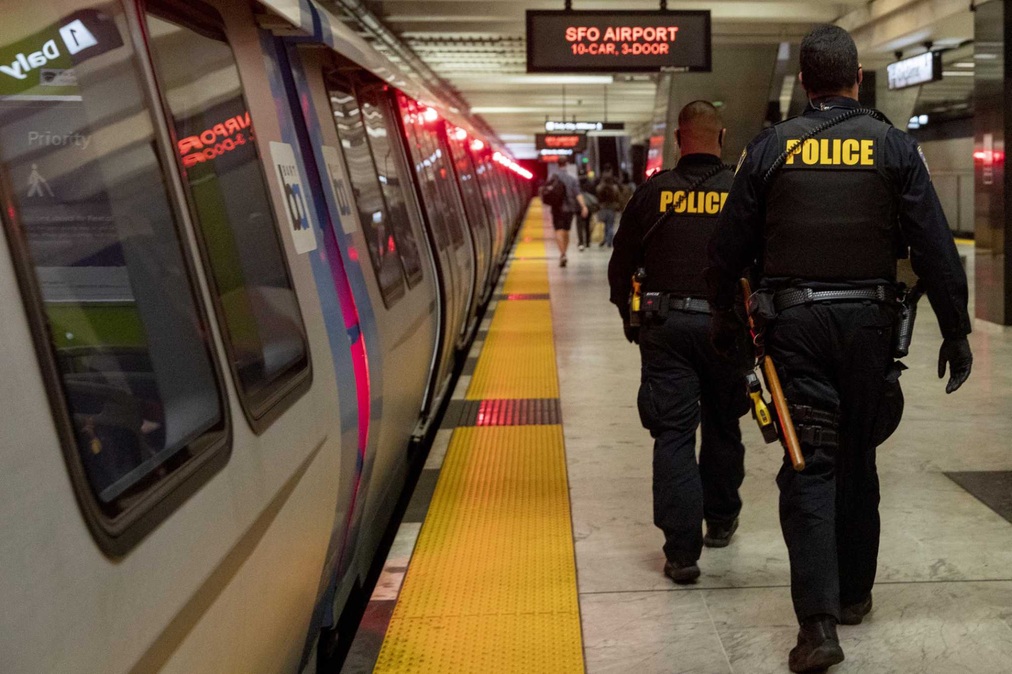 Letters: New York subway shooting makes me wonder why there aren't more police on BART - Vimarsana News