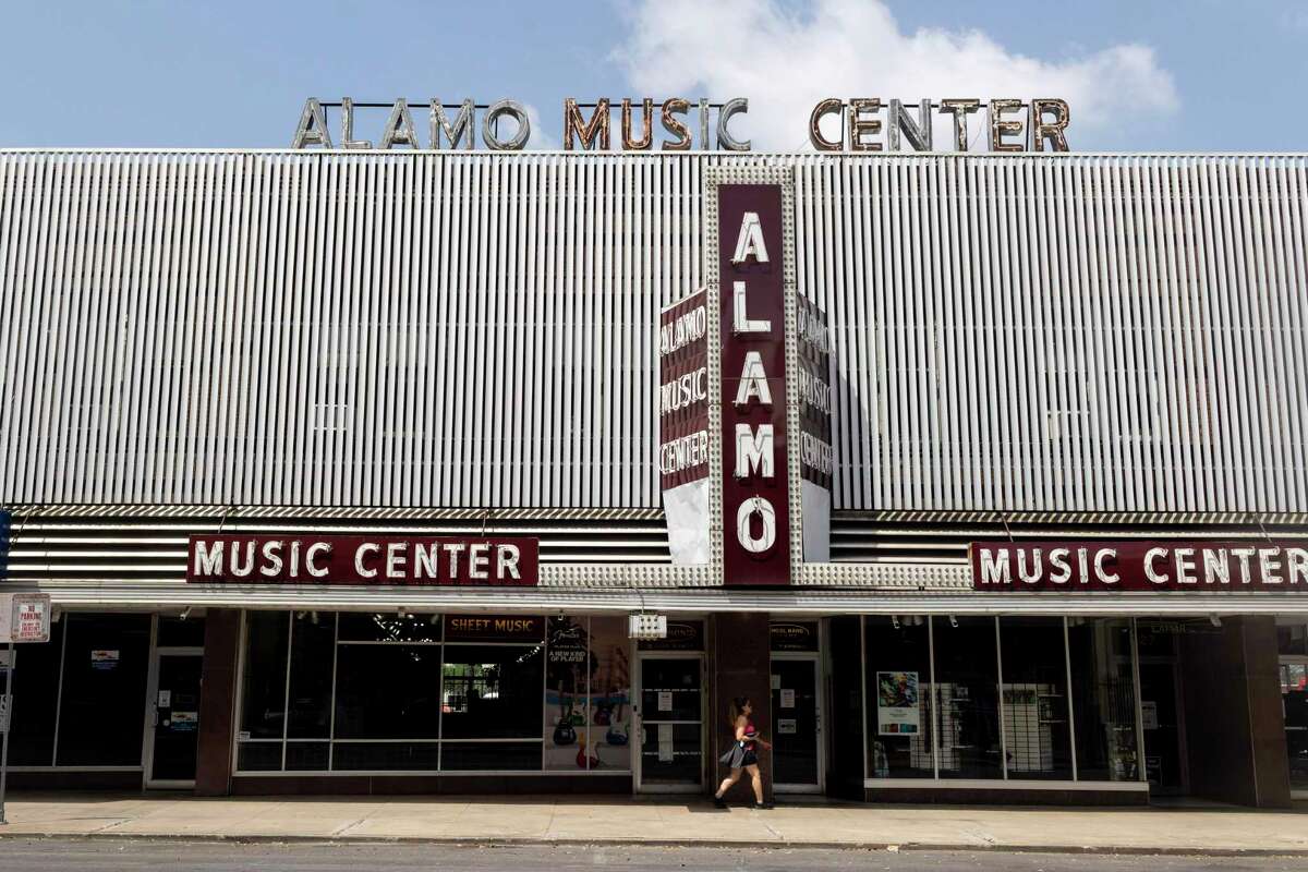 Familyowned Alamo Music Center has been in tune with San Antonio