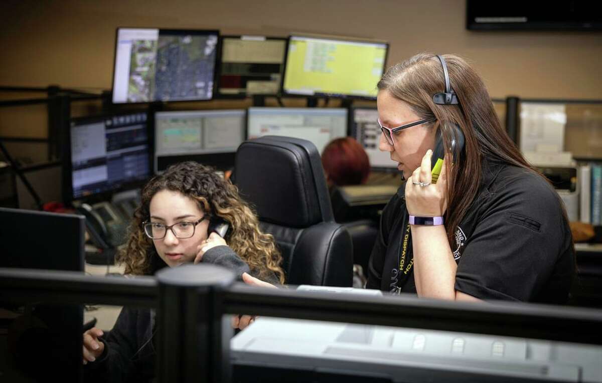 Sugar Land dispatcher named training professional of the year