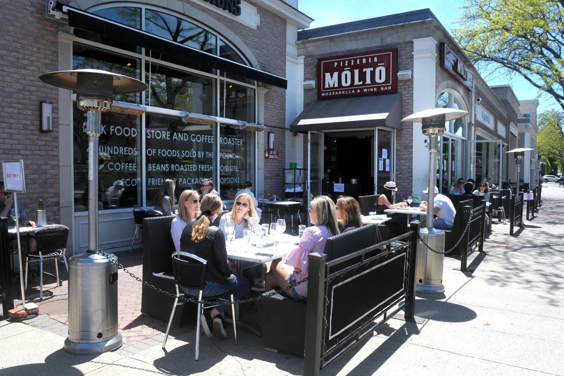Fairfield denies changes to make outdoor dining easier — for now - Vimarsana News
