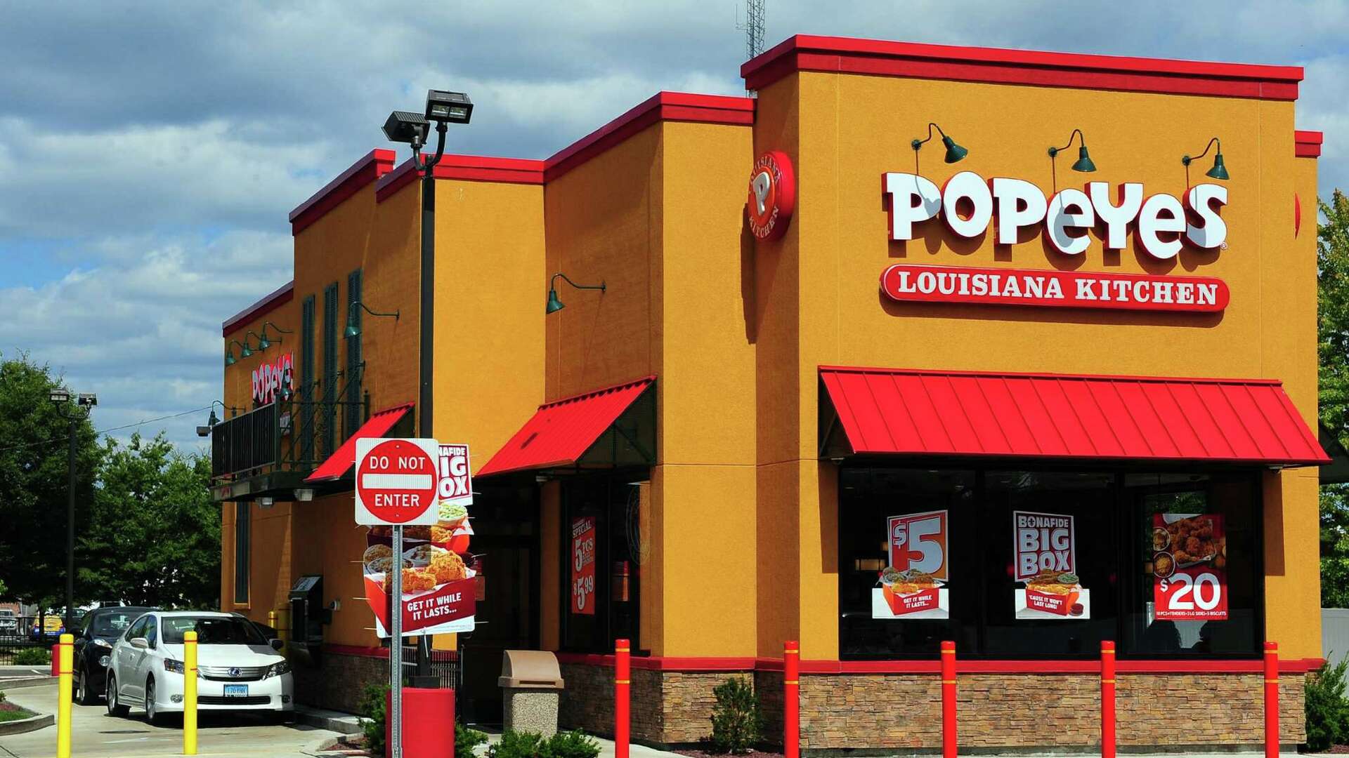 Popeyes to open East Hartford location