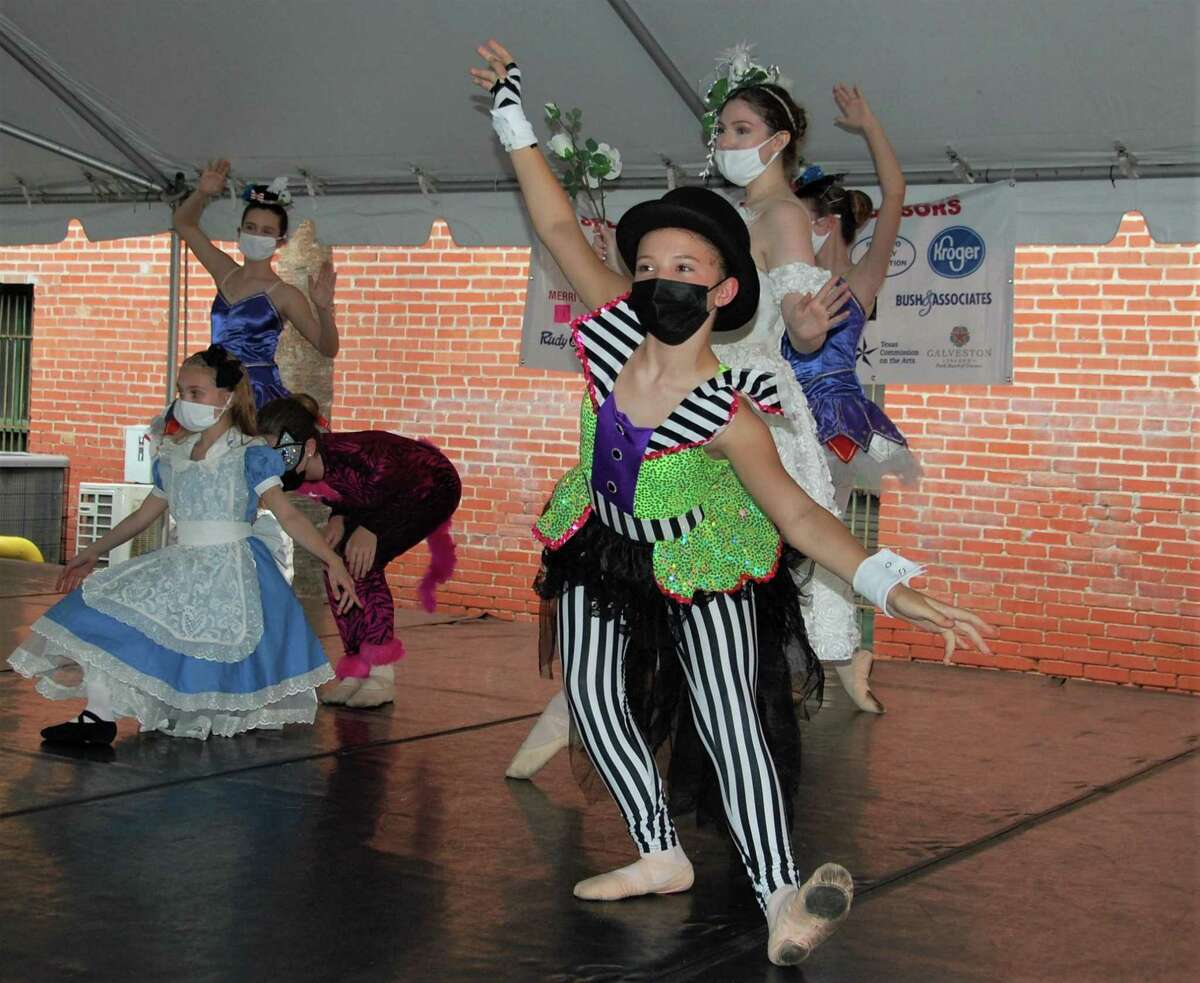 Live performances, street art and storytelling engage families at the 26th annual Grand Kids Festival on April 30 in Galveston’s historic downtown cultural arts district. Free. Info: www.GrandKidsFestival.com.