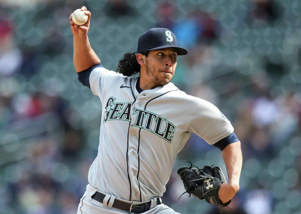 In Thursday’s 5-1 win over the White Sox, Seattle reliever Andres Munoz registered pitches of 102.8 and 102.5 mph, the fastest for the Mariners since Statcast began tracking in 2015.