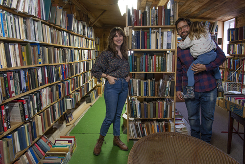 New owners take over bookstore in Washington County hillside - Vimarsana News