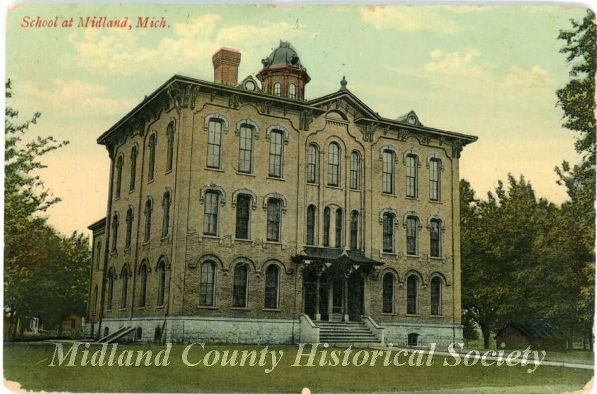 Union School, the first high school in Midland, was located on Grove Street. The school burned down in 1908 and another school, Central High School was built on the grounds.