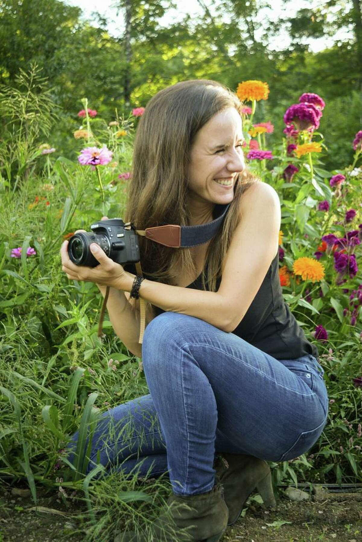 La Hunt Library ospiterà una presentazione della fotografa Rebecca Bloomfield alle 15:00 del 24 aprile.