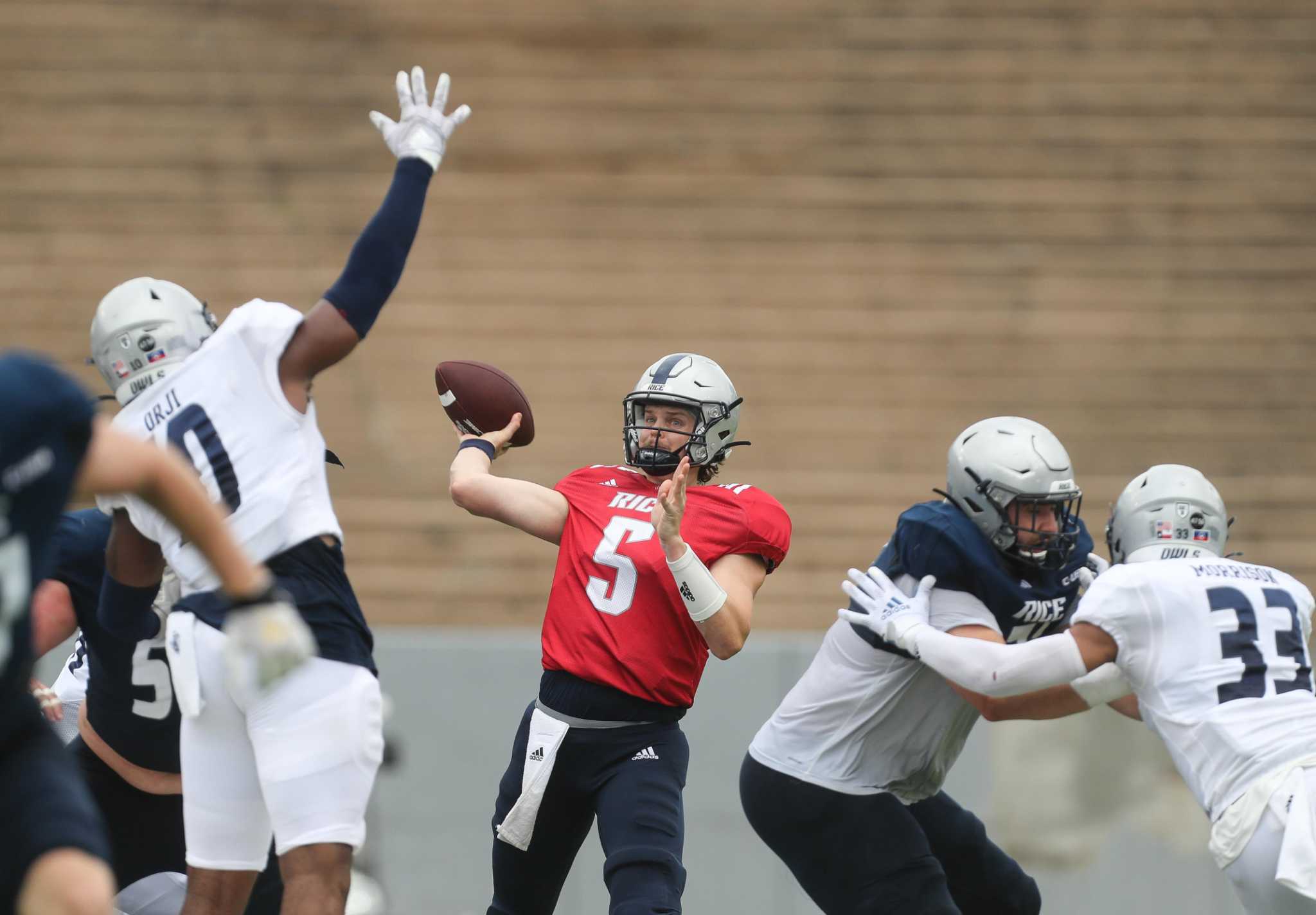 USC QB Caleb Williams is already in midseason form 