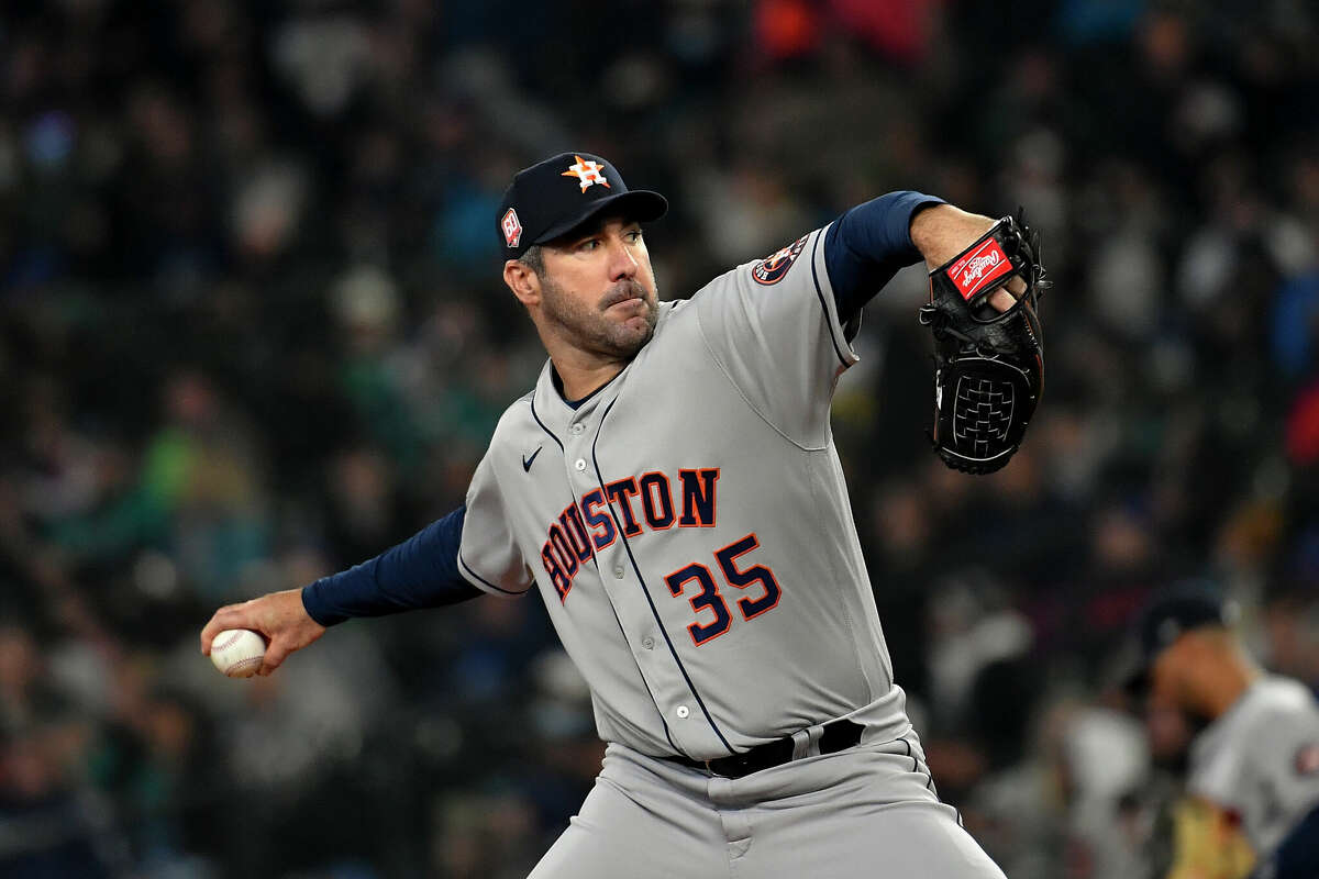 Justin Verlander pitched eight shutout innings to beat the Mariners and show why he is the Astros' ace.