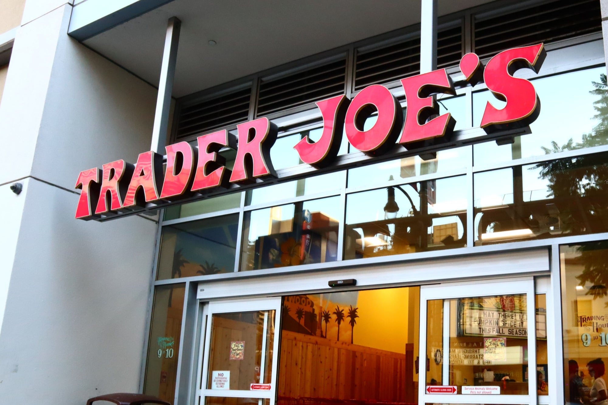 The Secret to Trader Joe's Success? Embracing This Japanese Business Strategy - Vimarsana News